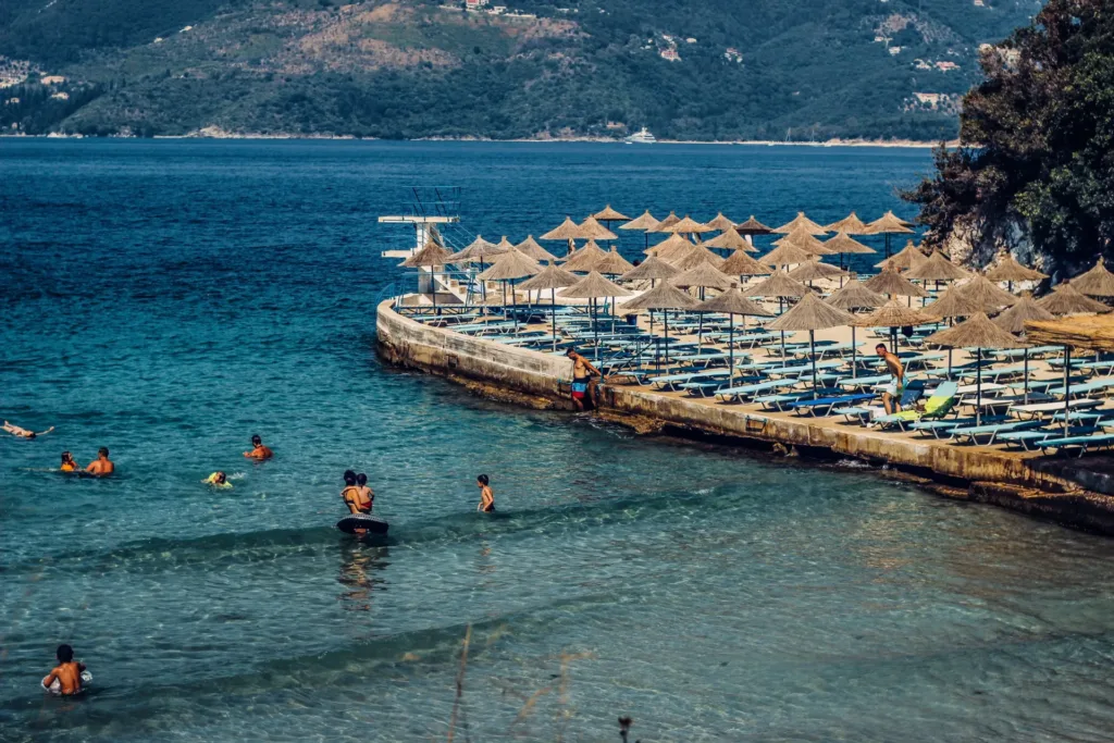 Saranda, Albanien: Warum Sie diesen Urlaubsort voller Schönheit und Kultur besuchen sollten?